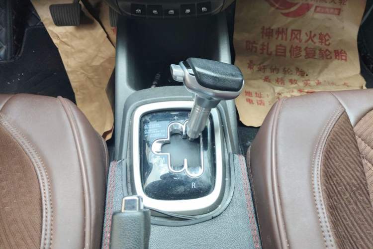 Used Chevrolet Sail 2018 Sail 3 1.3L AMT Ideal Edition Gear Lever