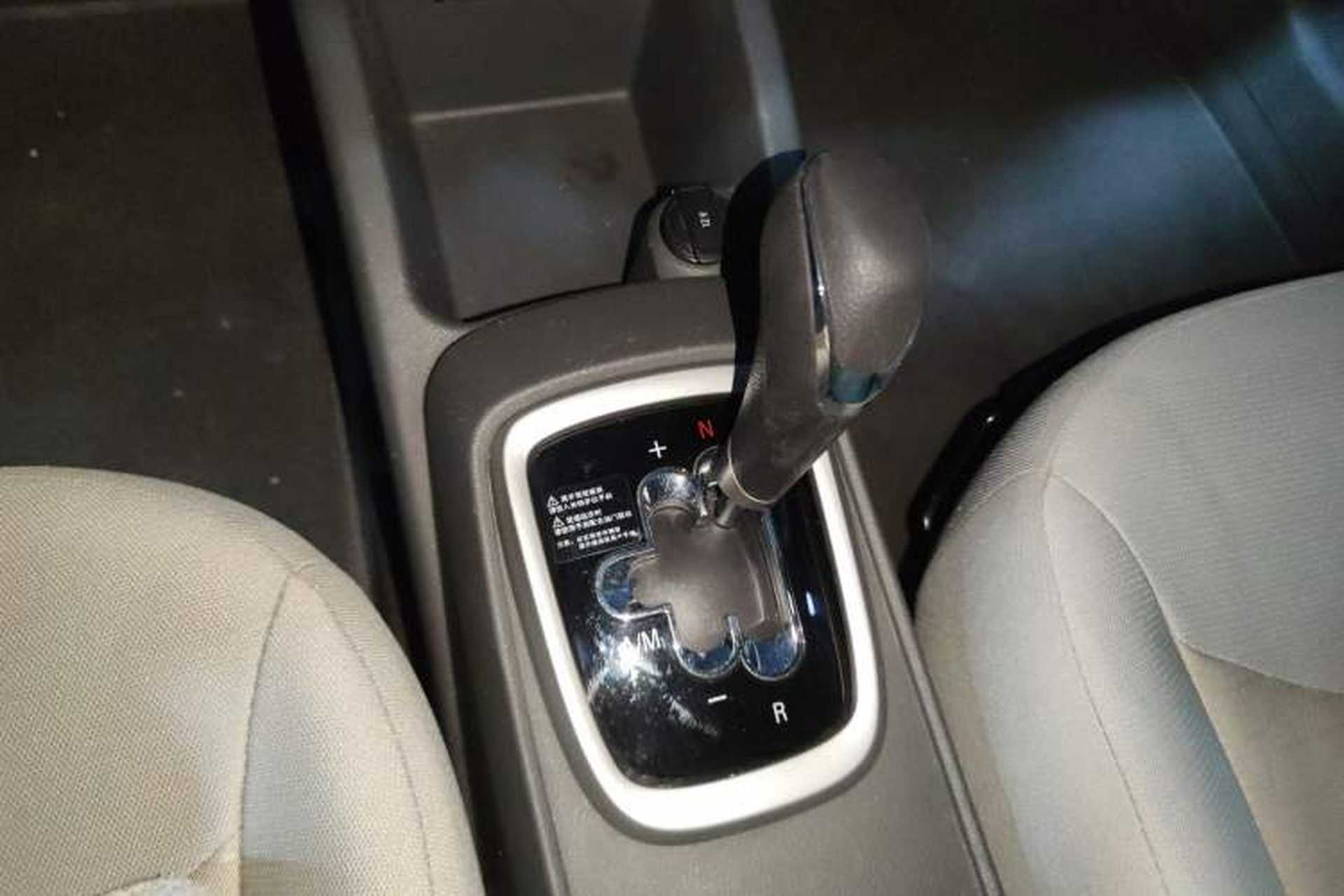 Used Chevrolet Sail 2018 Sail 3 1.3L AMT Ideal Edition Gear Lever