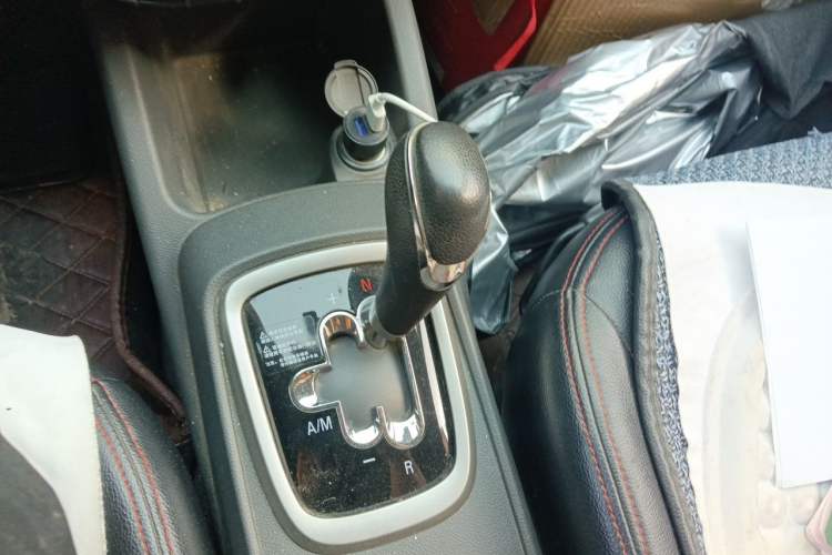 Used Chevrolet Sail 2018 Sail 3 1.3L AMT Ideal Edition Gear Lever