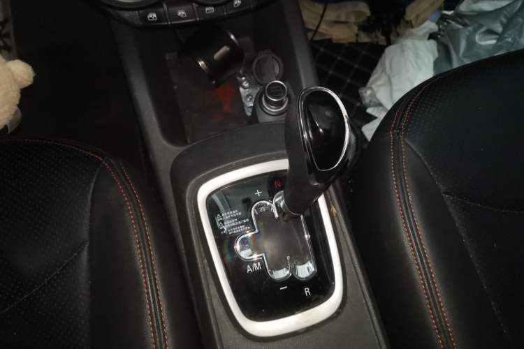 Used Chevrolet Sail 2018 Sail 3 1.3L AMT Ideal Edition Gear Lever