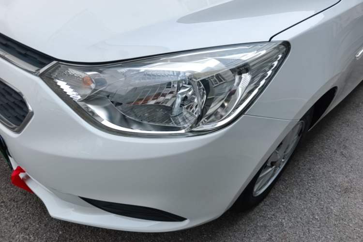 Used Chevrolet Sail 2018 Sail 3 1.3L Manual Comfort Sunroof Edition Left Front Headlight
