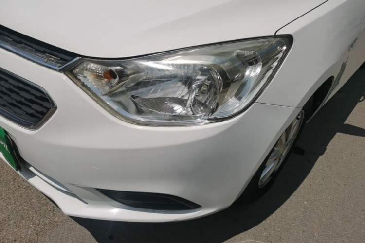 Used Chevrolet Sail 2018 Sail 3 1.3L Manual Comfort Sunroof Edition Left Front Headlight