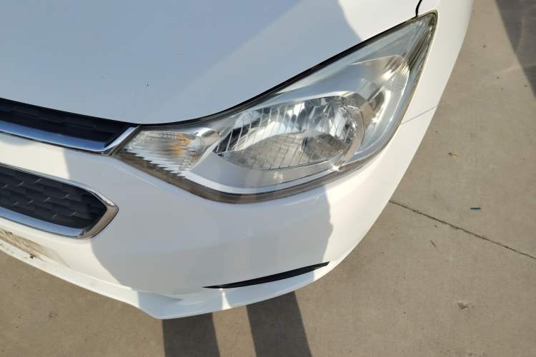 Used Chevrolet Sail 2018 Sail 3 1.3L Manual Comfort Sunroof Edition Left Front Headlight