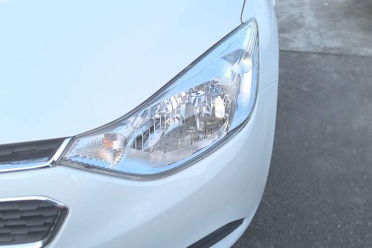 Used Chevrolet Sail 2018 Sail 3 1.3L AMT Ideal Edition Left Front Headlight