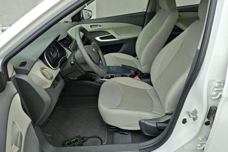 Used Chevrolet Sail 2018 Sail 3 1.3L AMT Ideal Edition Left Front Seat