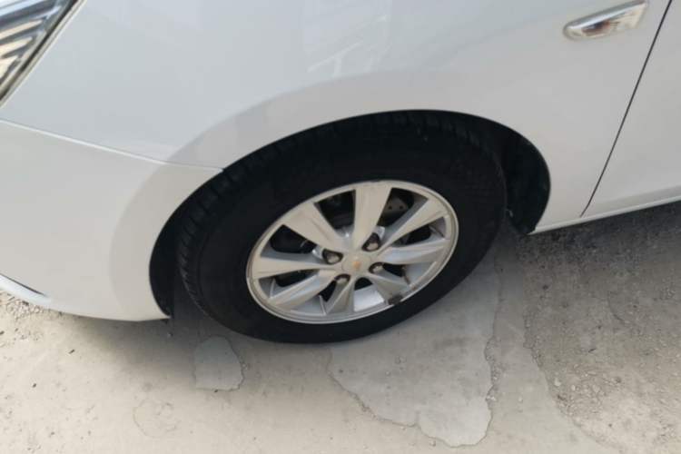 Used Chevrolet Sail 2018 Sail 3 1.5L Manual with Ideal Sunroof Edition Left Front Wheel Hub