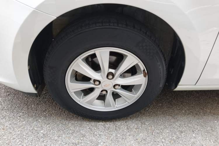 Used Chevrolet Sail 2018 Sail 3 1.3L Manual Comfort Sunroof Edition Left Front Wheel Hub