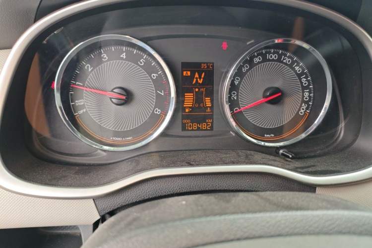 Used Chevrolet Sail 2018 Sail 3 1.3L AMT Ideal Edition Odometer Close Up