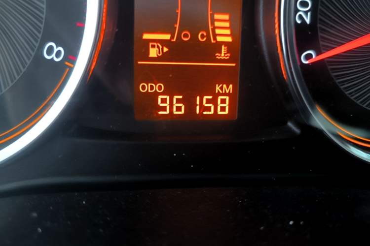 Used Chevrolet Sail 2018 Sail 3 1.3L AMT Ideal Edition Odometer Close Up