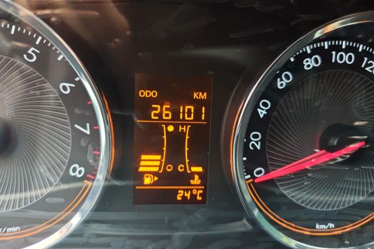 Used Chevrolet Sail 2018 Sail 3 1.3L Manual Comfort Sunroof Edition Odometer Close Up