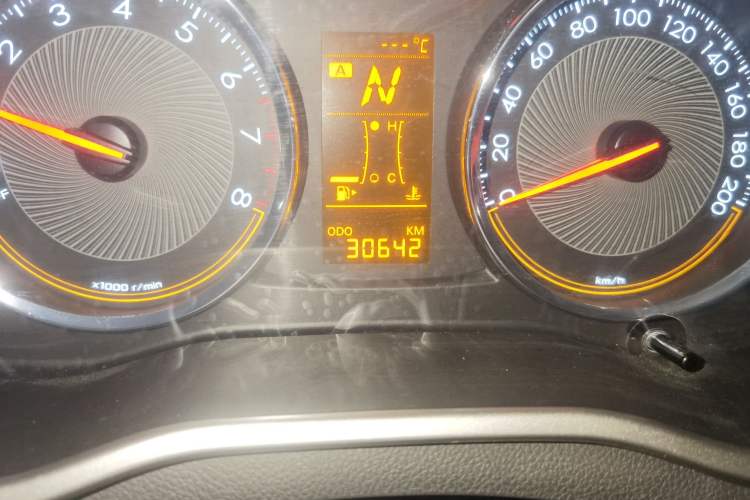 Used Chevrolet Sail 2018 Sail 3 1.3L AMT Ideal Edition Odometer Close Up