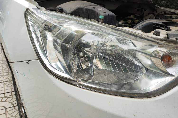 Used Chevrolet Sail 2018 Sail 3 1.5L Manual with Ideal Sunroof Edition Right Front Headlight