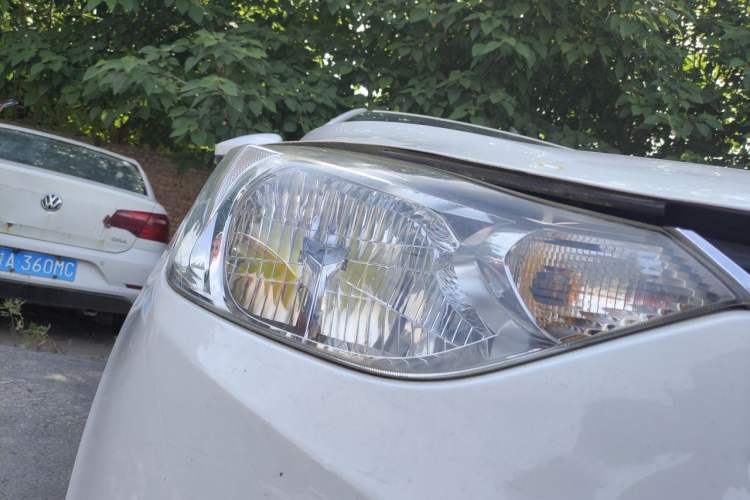 Used Chevrolet Sail 2018 Sail 3 1.3L AMT Ideal Edition Right Front Headlight
