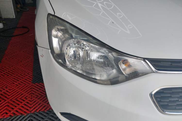 Used Chevrolet Sail 2018 Sail 3 1.3L AMT Ideal Edition Right Front Headlight