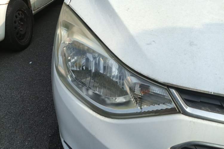 Used Chevrolet Sail 2018 Sail 3 1.3L Manual Comfort Sunroof Edition Right Front Headlight