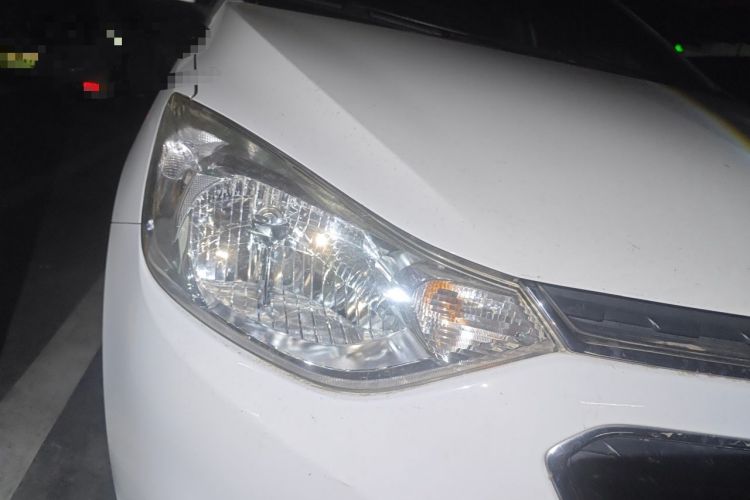 Used Chevrolet Sail 2018 Sail 3 1.5L Manual with Ideal Sunroof Edition Right Front Headlight