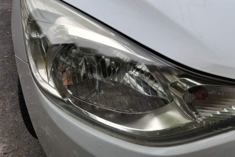 Used Chevrolet Sail 2018 Sail 3 1.5L Manual with Ideal Sunroof Edition Right Front Headlight