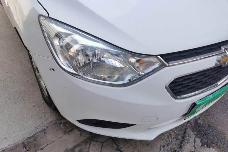 Used Chevrolet Sail 2018 Sail 3 1.5L AMT Happiness Sunroof Edition Right Front Headlight