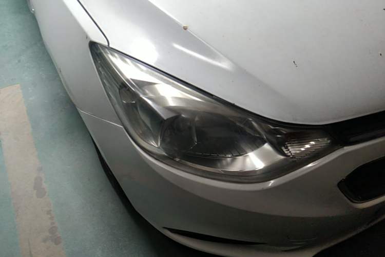Used Chevrolet Sail 2018 Sail 3 1.3L AMT Ideal Edition Right Front Headlight