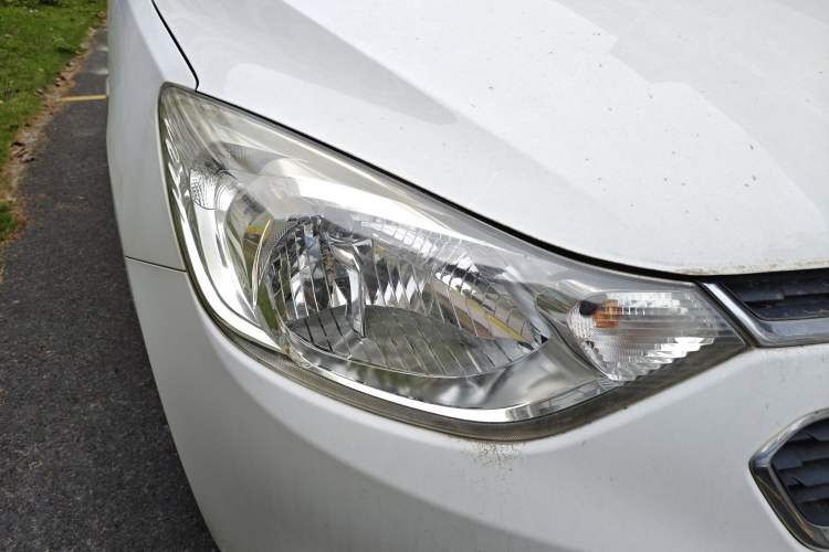 Used Chevrolet Sail 2018 Sail 3 1.3L AMT Ideal Edition Right Front Headlight