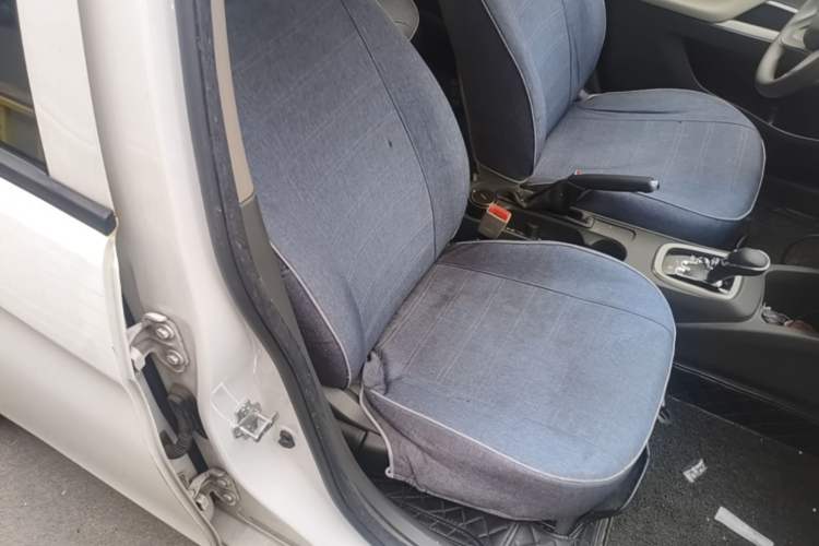 Used Chevrolet Sail 2018 Sail 3 1.3L AMT Ideal Edition Right Front Seat