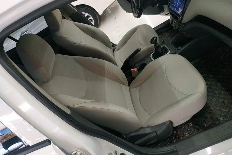 Used Chevrolet Sail 2018 Sail 3 1.5L Manual with Ideal Sunroof Edition Right Front Seat