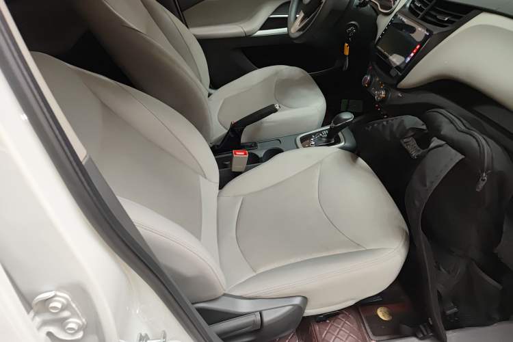 Used Chevrolet Sail 2018 Sail 3 1.5L AMT Happiness Sunroof Edition Right Front Seat