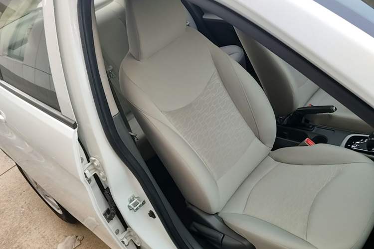 Used Chevrolet Sail 2018 Sail 3 1.3L AMT Ideal Edition Right Front Seat