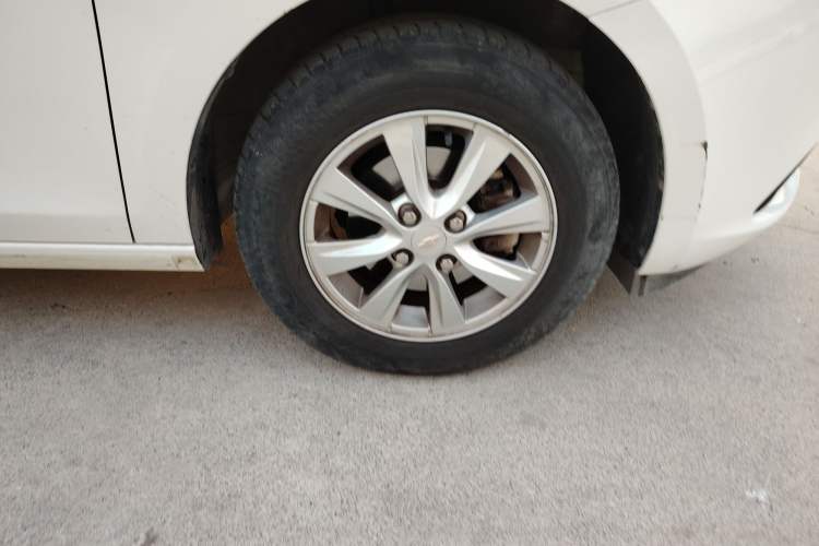 Used Chevrolet Sail 2018 Sail 3 1.5L Manual with Ideal Sunroof Edition Right Front Wheel Hub