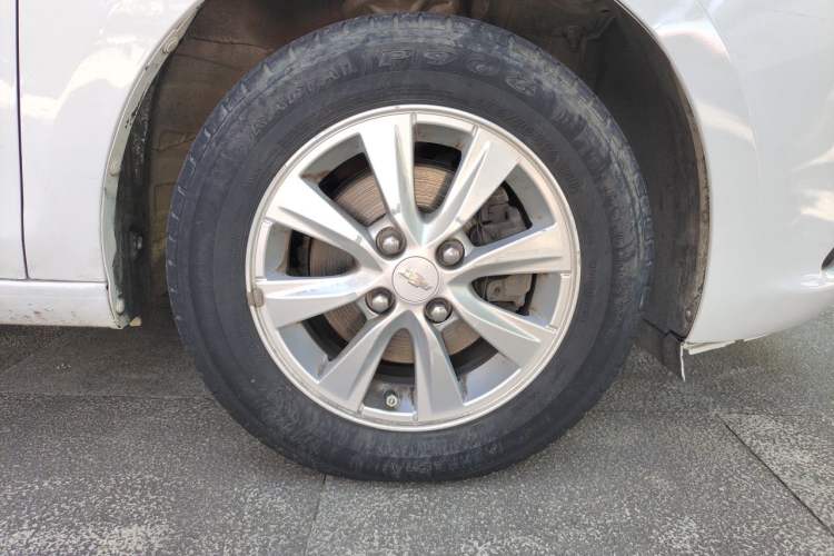 Used Chevrolet Sail 2018 Sail 3 1.5L Manual with Ideal Sunroof Edition Right Front Wheel Hub