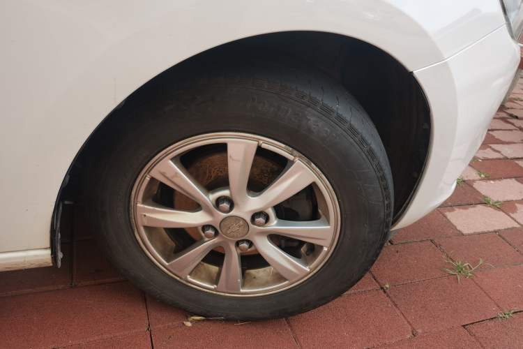 Used Chevrolet Sail 2018 Sail 3 1.5L Manual with Ideal Sunroof Edition Right Front Wheel Hub