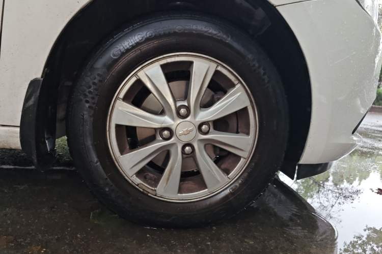 Used Chevrolet Sail 2018 Sail 3 1.3L AMT Ideal Edition Right Front Wheel Hub