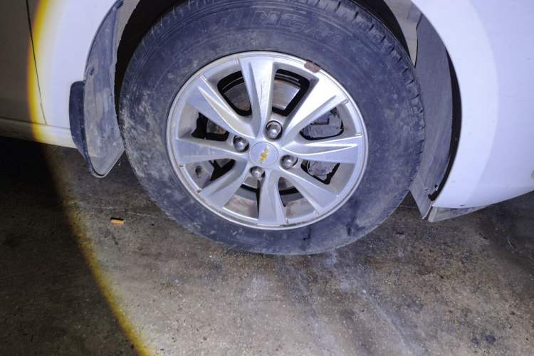 Used Chevrolet Sail 2018 Sail 3 1.5L Manual with Ideal Sunroof Edition Right Front Wheel Hub