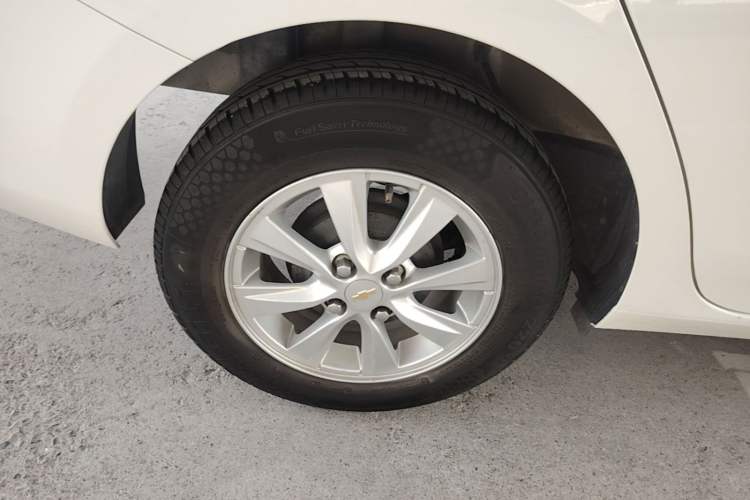 Used Chevrolet Sail 2018 Sail 3 1.3L AMT Ideal Edition Right Rear Wheel Hub