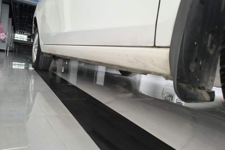 Used Chevrolet Sail 2018 Sail 3 1.3L AMT Ideal Edition Right Side Sill