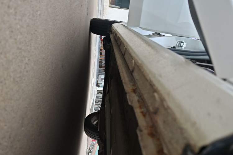 Used Chevrolet Sail 2018 Sail 3 1.3L AMT Ideal Edition Right Side Sill