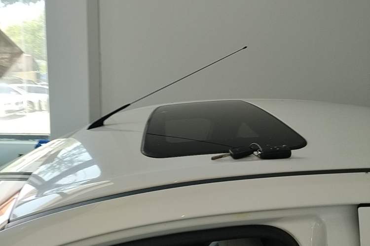 Used Chevrolet Sail 2018 Sail 3 1.3L Manual Comfort Sunroof Edition Roof