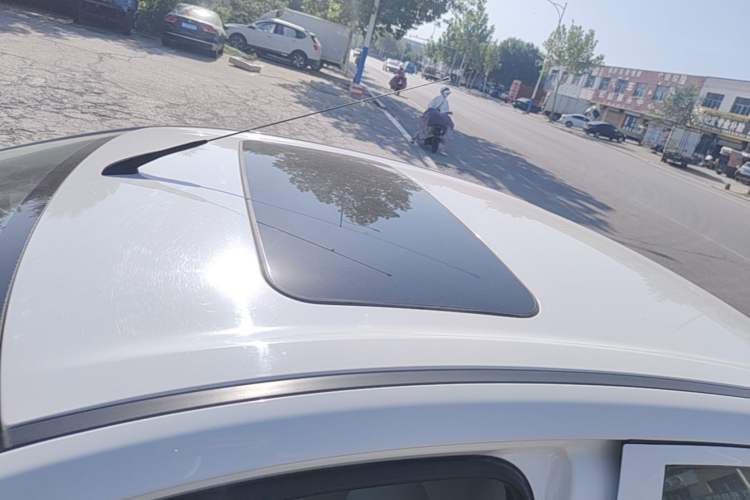 Used Chevrolet Sail 2018 Sail 3 1.3L Manual Comfort Sunroof Edition Roof