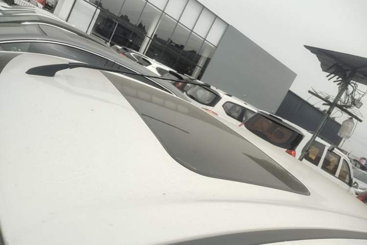 Used Chevrolet Sail 2018 Sail 3 1.3L Manual Comfort Sunroof Edition Roof