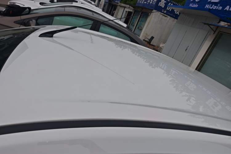 Used Chevrolet Sail 2018 Sail 3 1.3L AMT Ideal Edition Roof