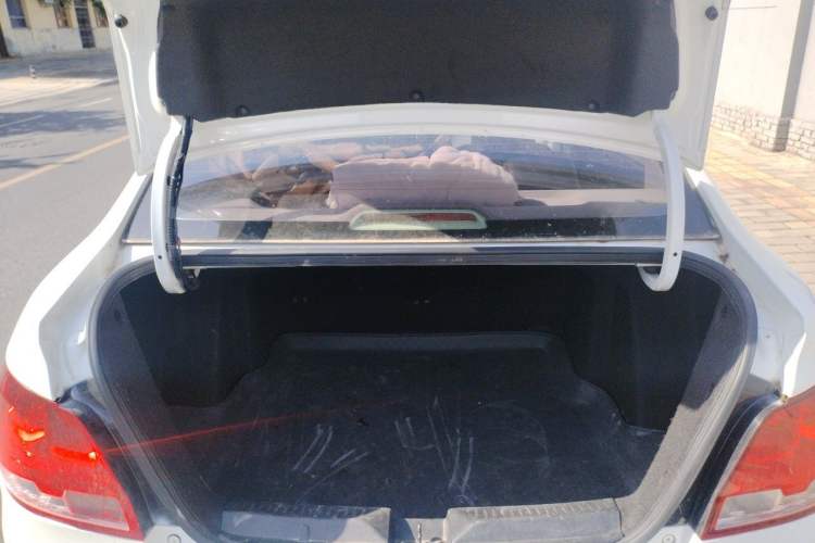 Used Chevrolet Sail 2018 Sail 3 1.3L AMT Ideal Edition Trunk