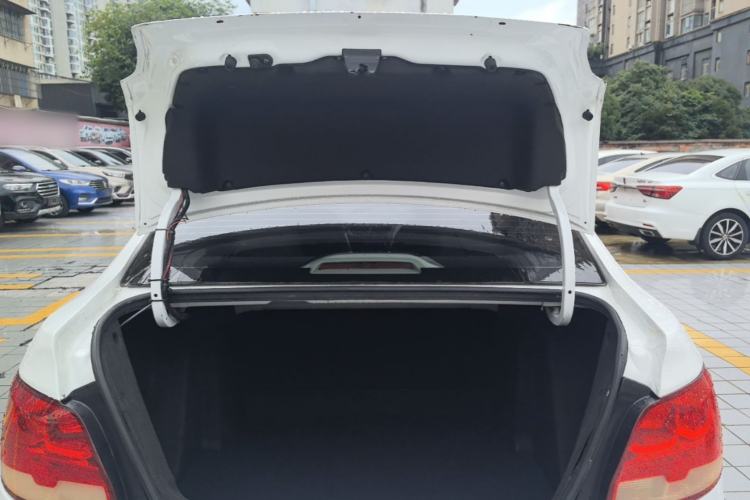 Used Chevrolet Sail 2018 Sail 3 1.3L AMT Ideal Edition Trunk