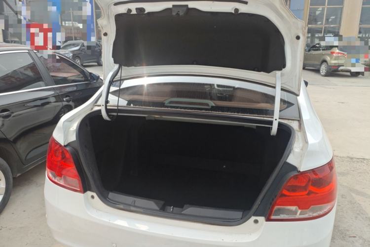 Used Chevrolet Sail 2018 Sail 3 1.3L AMT Ideal Edition Trunk