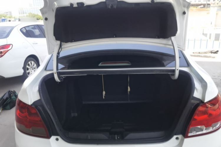 Used Chevrolet Sail 2018 Sail 3 1.3L AMT Ideal Edition Trunk