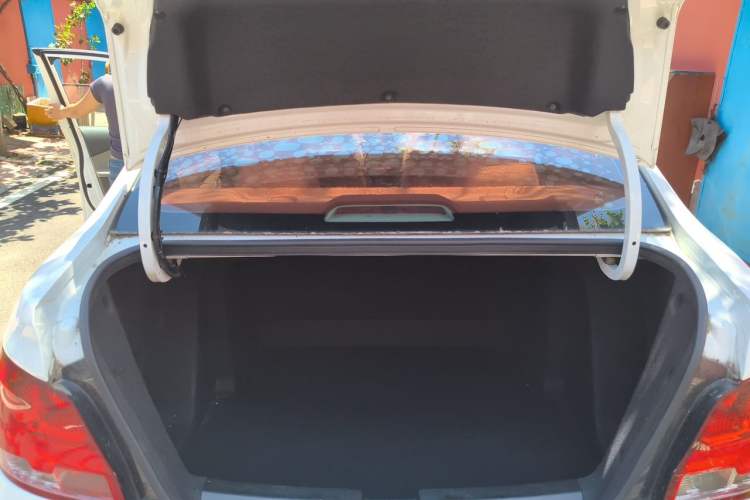 Used Chevrolet Sail 2018 Sail 3 1.3L AMT Ideal Edition Trunk