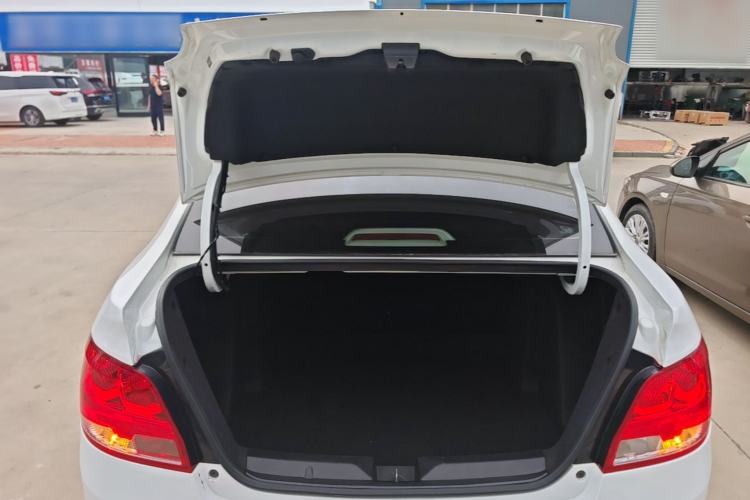 Used Chevrolet Sail 2018 Sail 3 1.3L AMT Ideal Edition Trunk