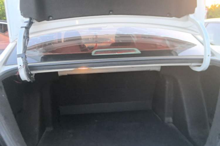 Used Chevrolet Sail 2018 Sail 3 1.3L AMT Ideal Edition Trunk