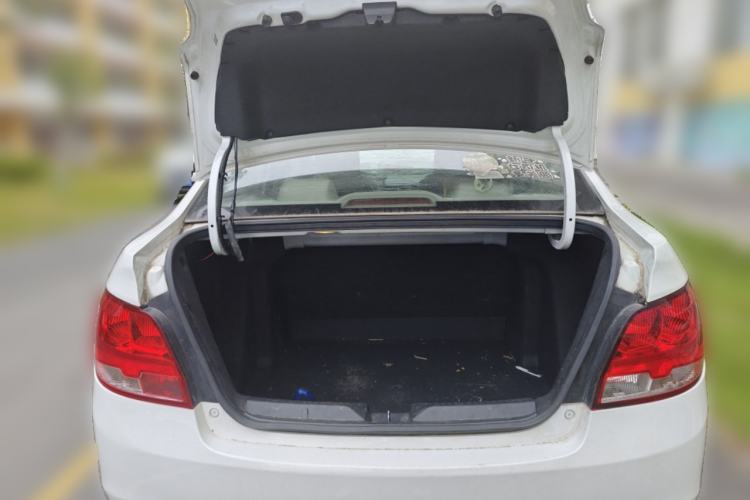 Used Chevrolet Sail 2018 Sail 3 1.3L AMT Ideal Edition Trunk