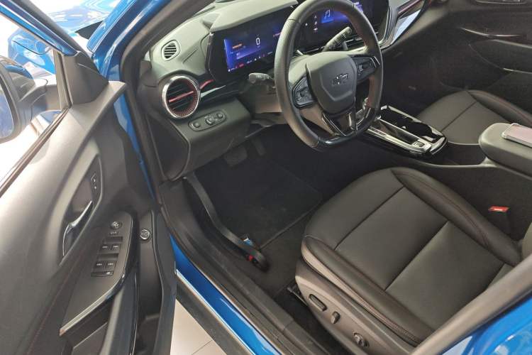 Used Chevrolet Seeker 2022 1.5T CVT RS Honeycomb Edition Driver Seat