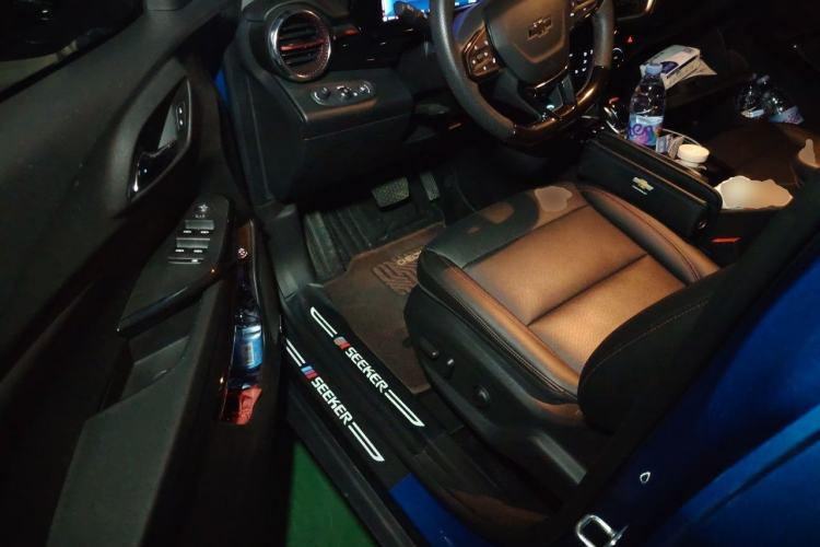 Used Chevrolet Seeker 2022 1.5T CVT RS Honeycomb Edition Driver Seat